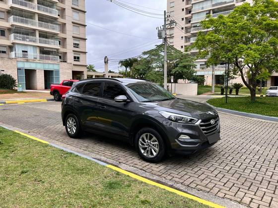 HYUNDAI TUCSON 1.6 16V T-GDI GASOLINA GLS ECOSHIFT HYUNDAI TUCSON 1.6 16V T-GDI GASOLINA GLS ECOSHIFT